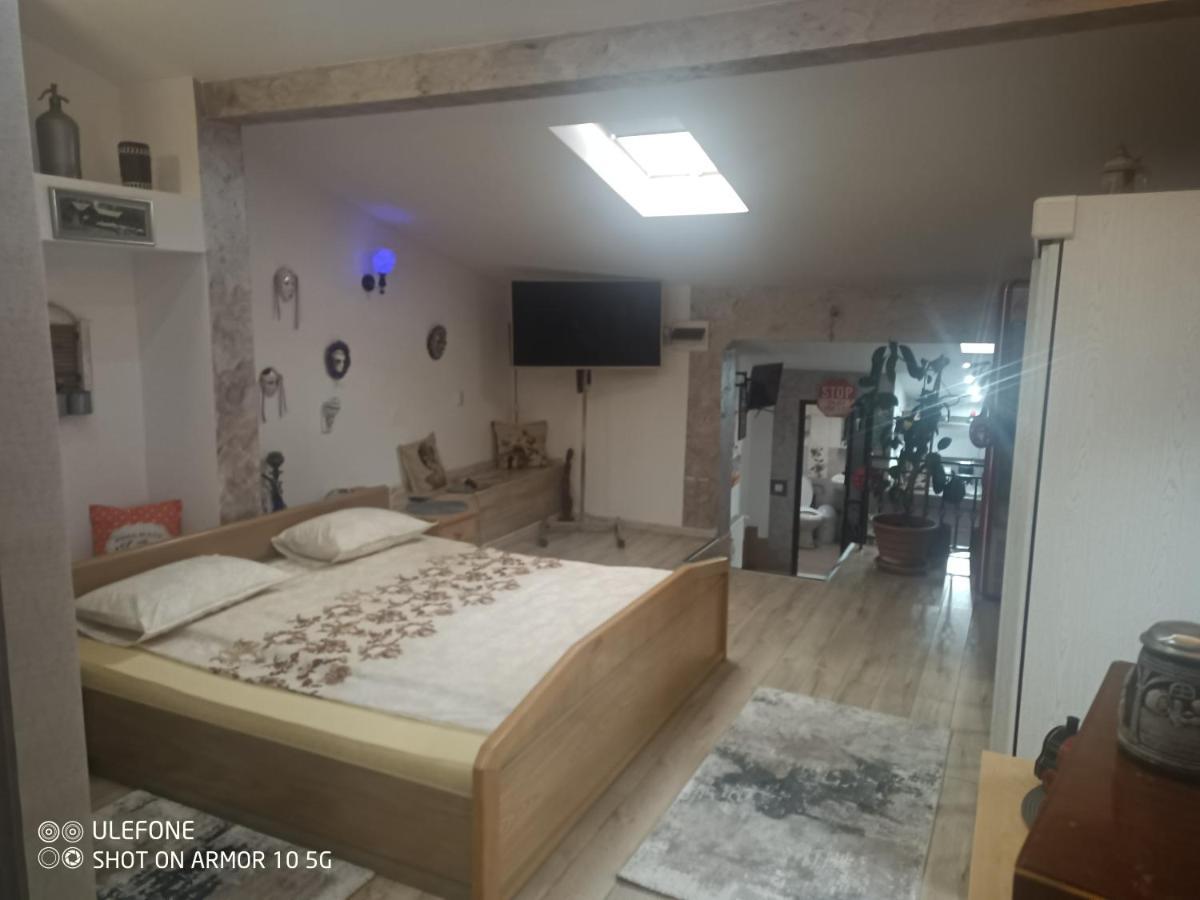 Casa Lucescu